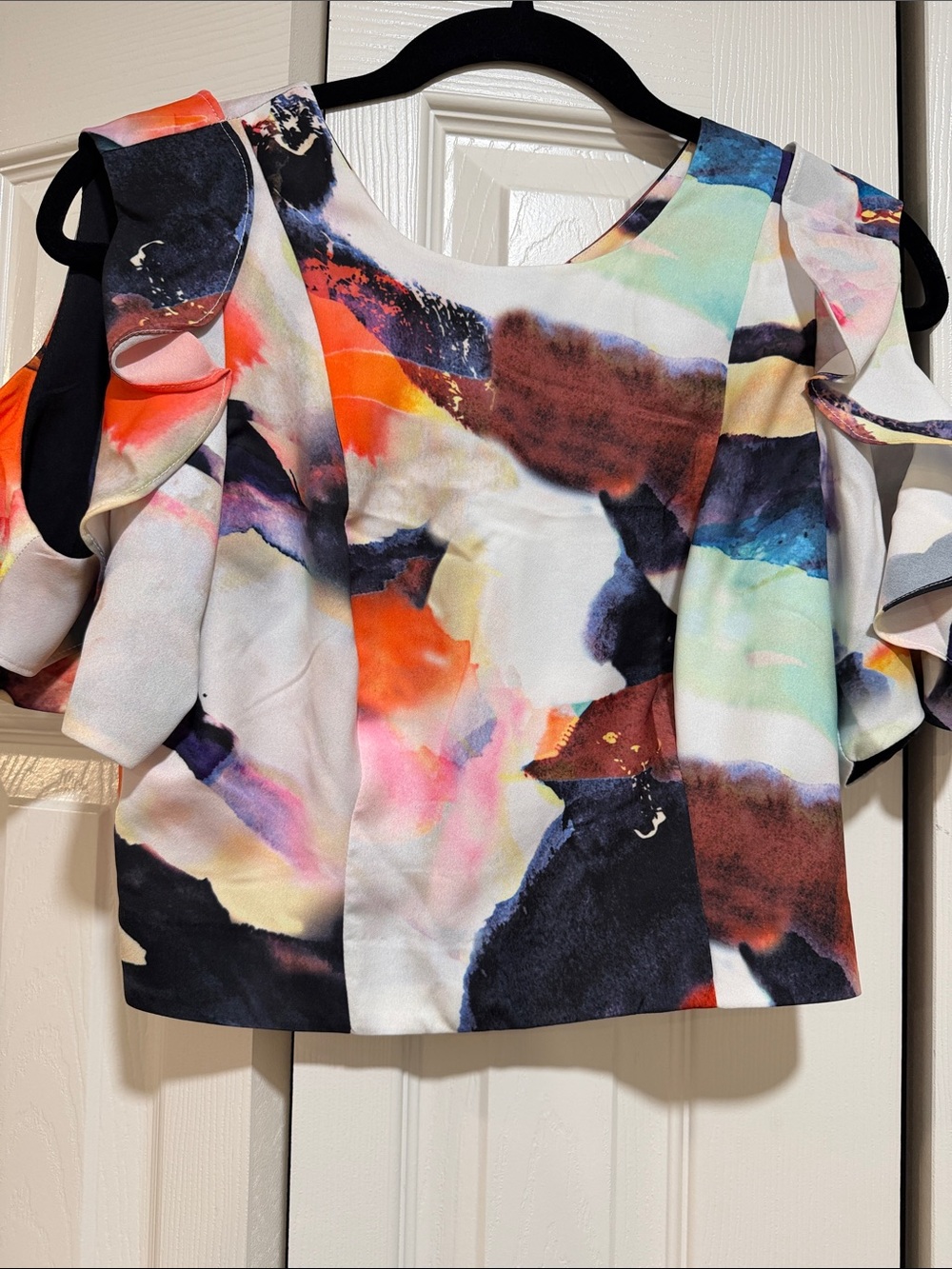 Kendall & Kylie Multicolor Ruffle Cold-Shoulder Crop Top